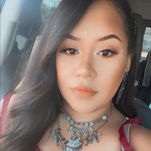 Meet your Posher, Fernanda